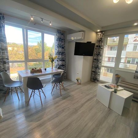 Apartament Уютен Нов Апартамент - Стара Загора С Две Спални Zewnętrze zdjęcie