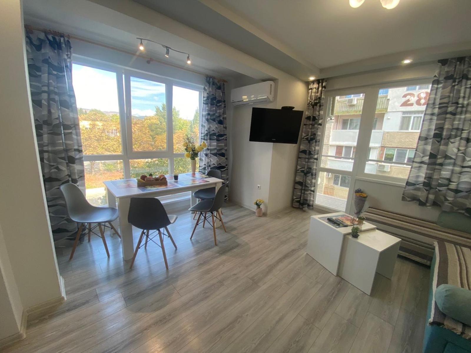 Apartament Уютен Нов Апартамент - Стара Загора С Две Спални Zewnętrze zdjęcie